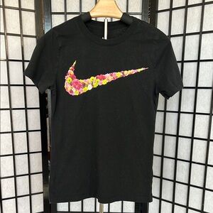 Nike Black Floral swoosh T-Shirt XS